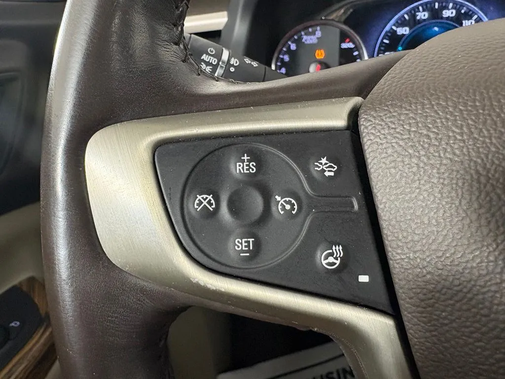 GMC Acadia photo 21