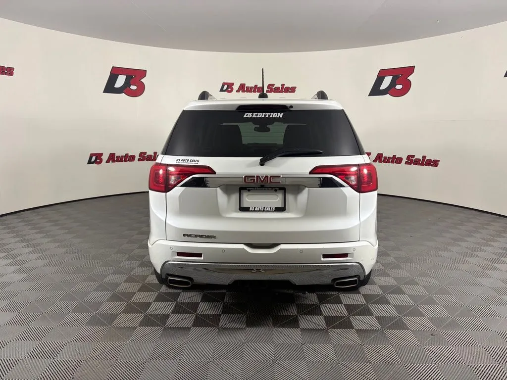 GMC Acadia photo 5