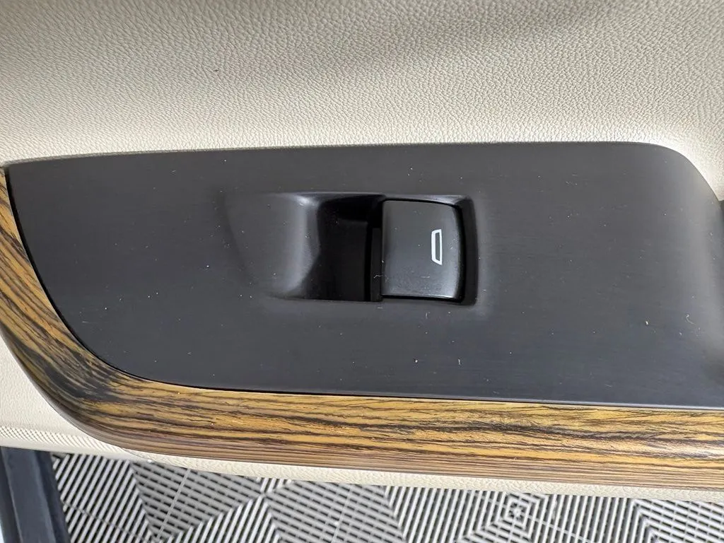 GMC Acadia photo 42