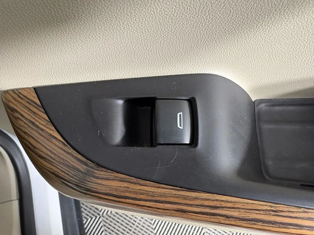 GMC Acadia photo 51