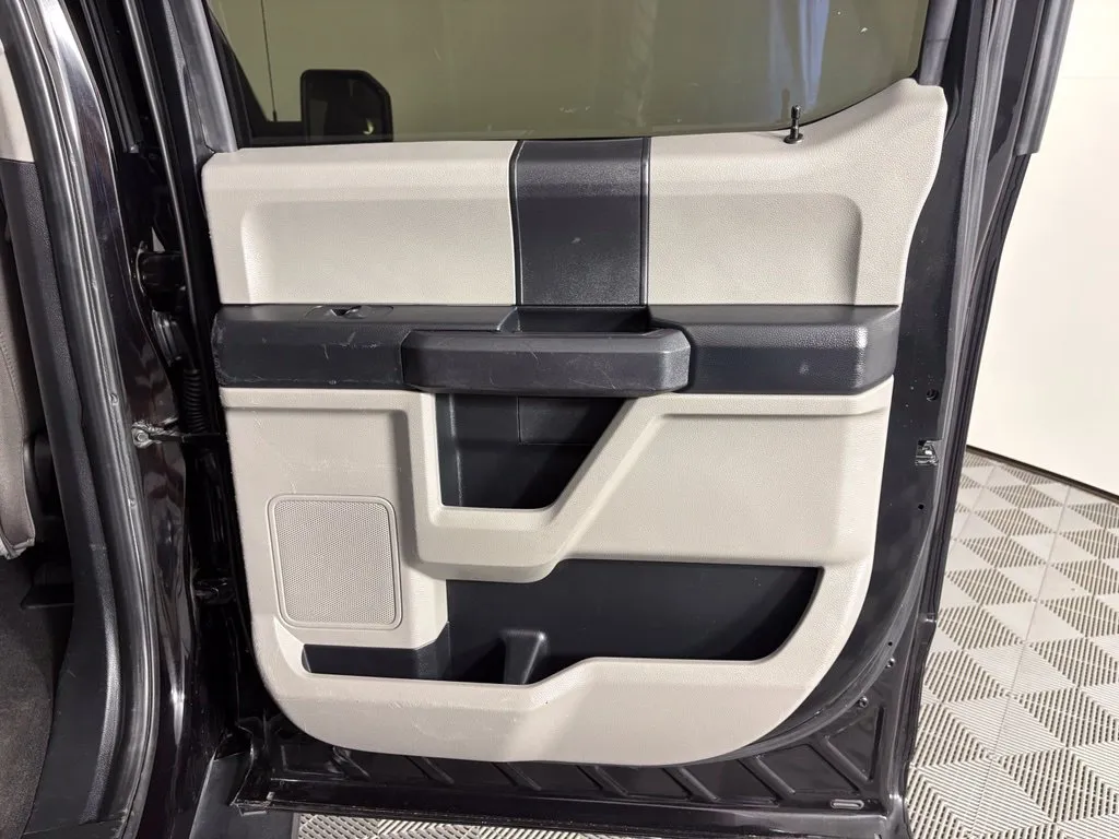 Ford F-150 photo 46