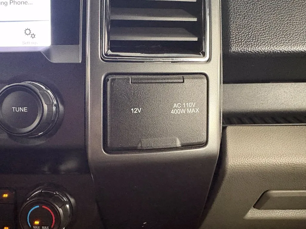 Ford F-150 photo 30