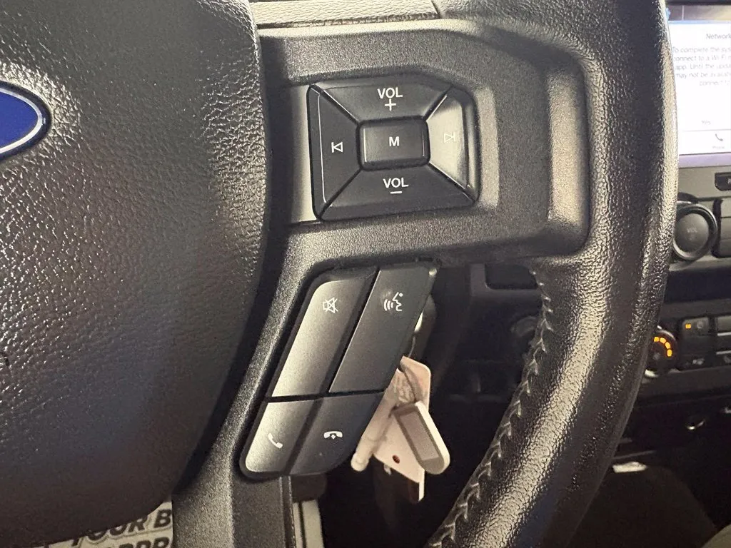 Ford F-150 photo 21