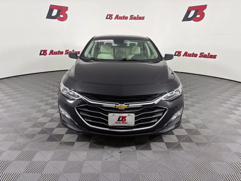 Chevrolet Malibu photo 9