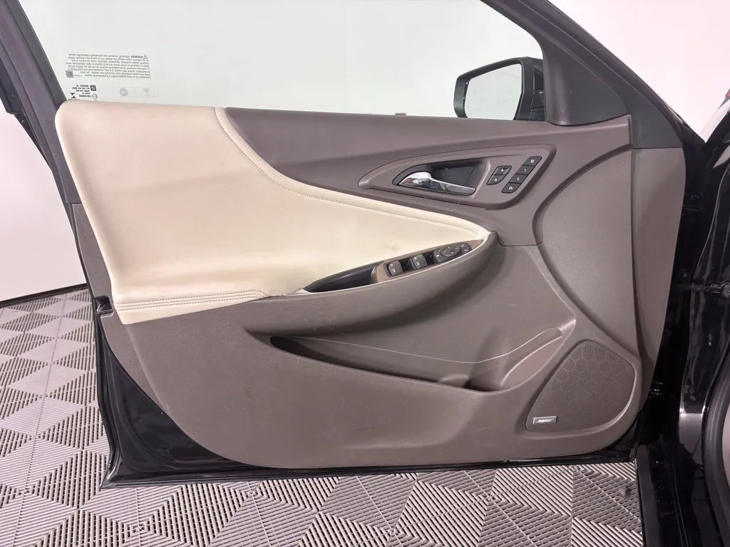 Chevrolet Malibu photo 11