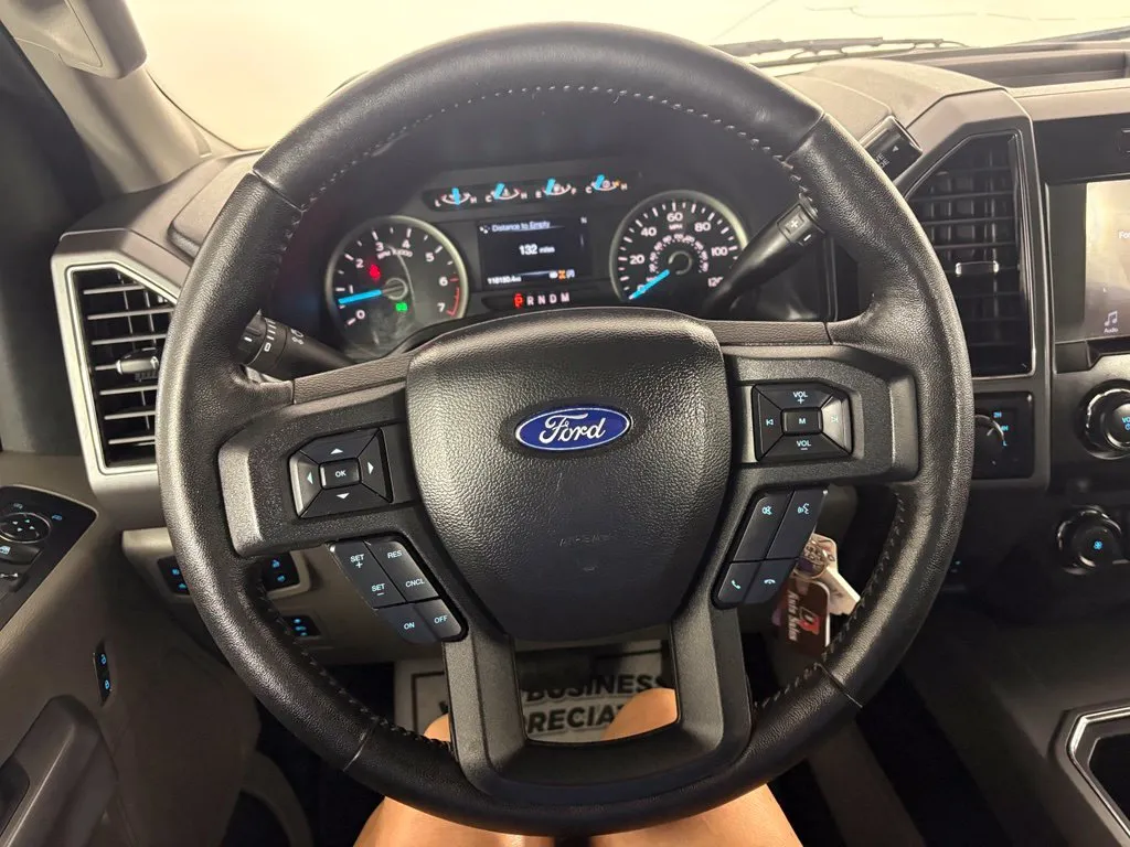 Ford F-150 photo 19