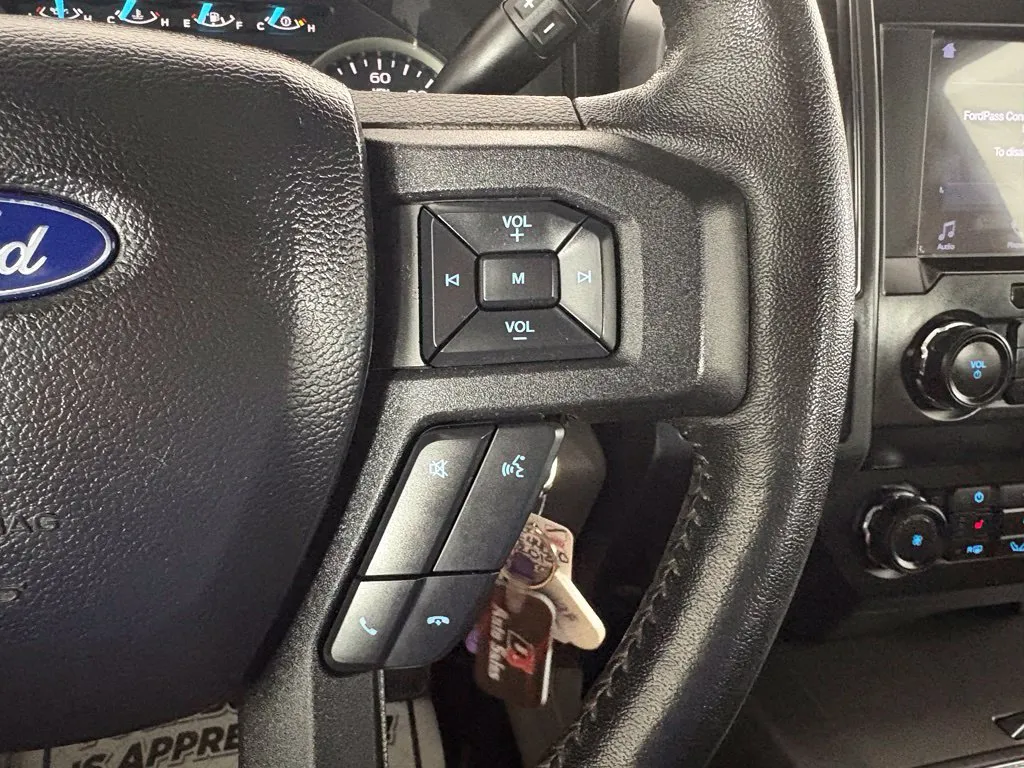 Ford F-150 photo 21