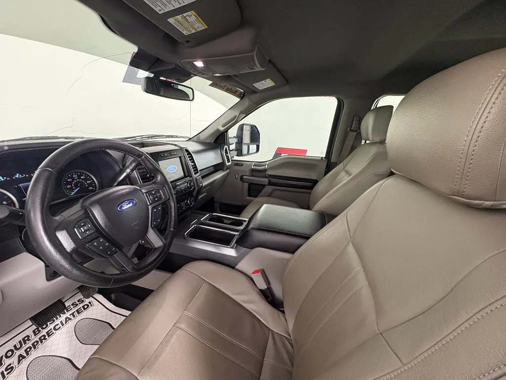 Ford F-150 photo 12