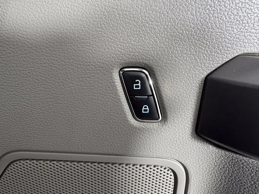 Ford F-150 photo 40