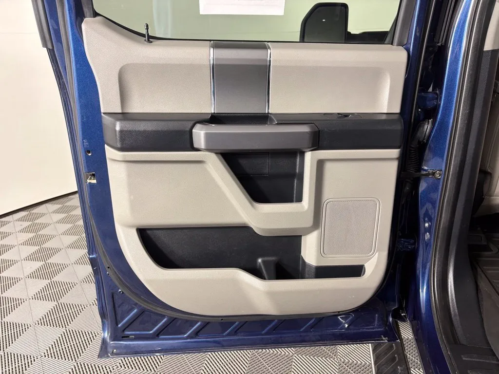Ford F-150 photo 44