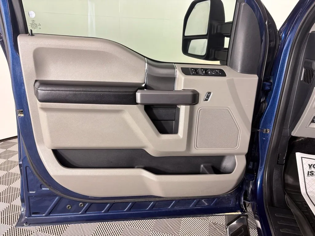 Ford F-150 photo 14