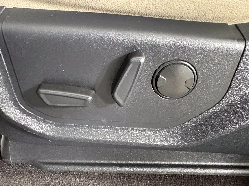 Ford F-150 photo 13
