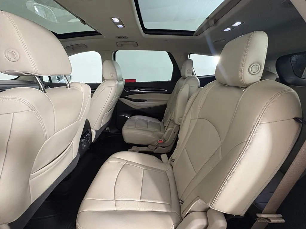 Buick Enclave photo 43