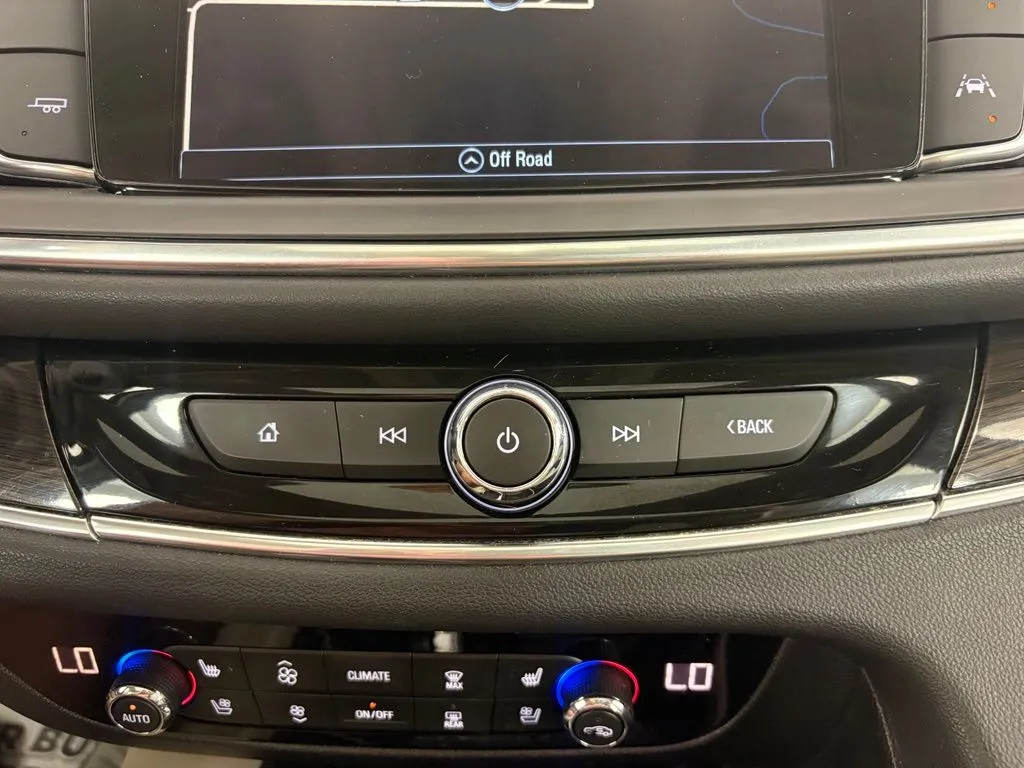 Buick Enclave photo 27