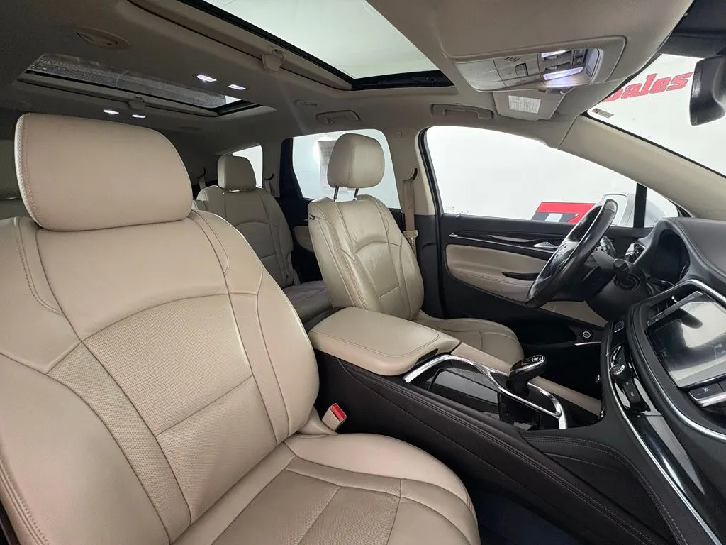 Buick Enclave photo 36