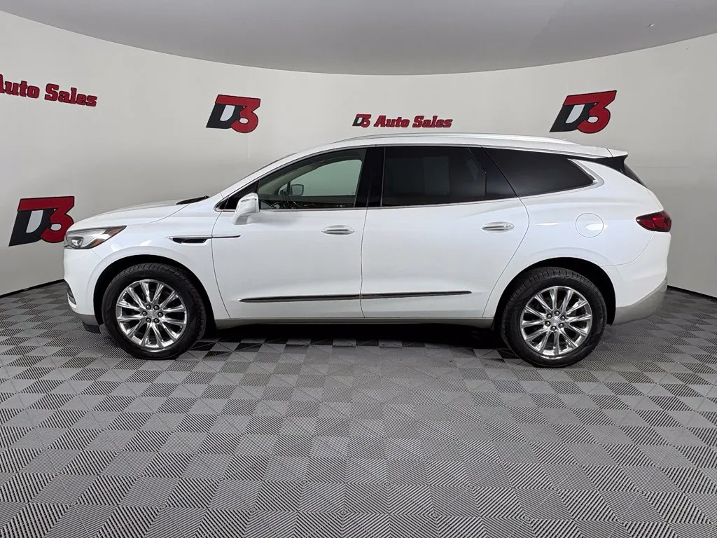 Buick Enclave photo 3