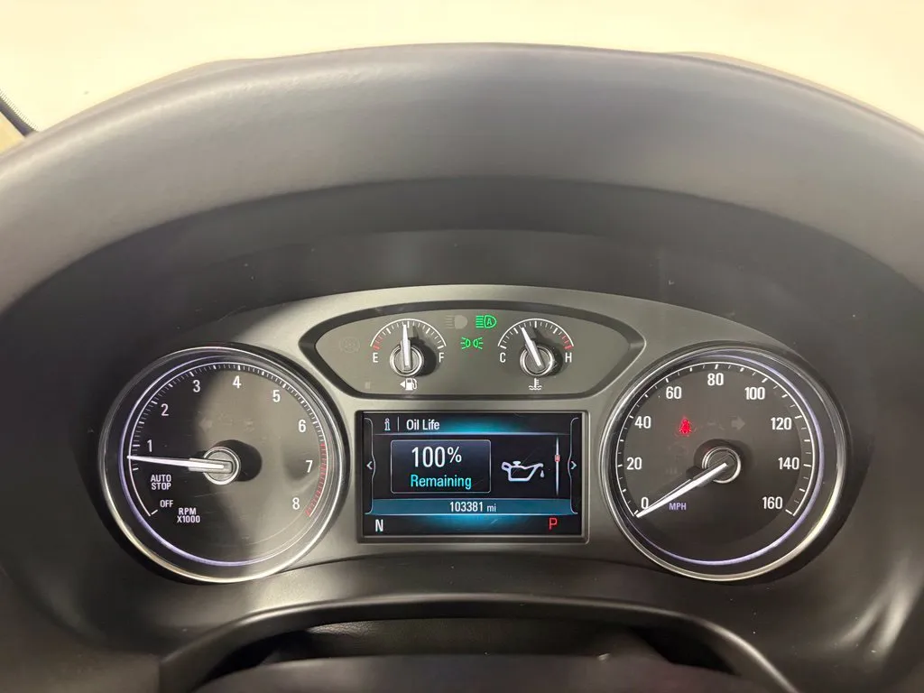 Buick Enclave photo 24