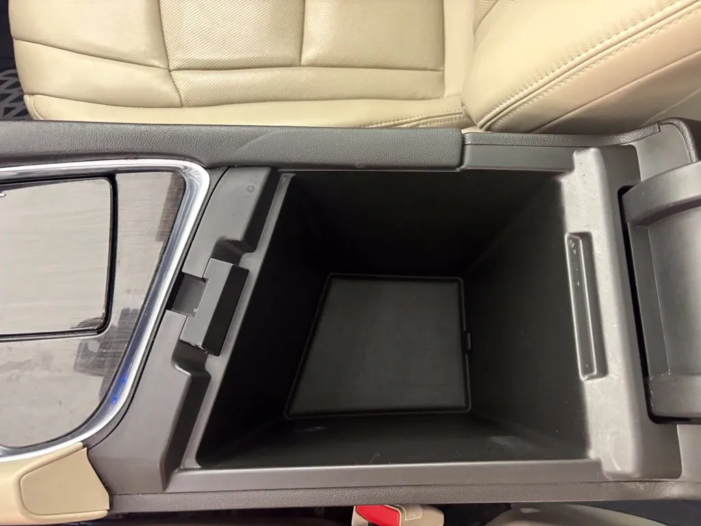 Buick Enclave photo 33
