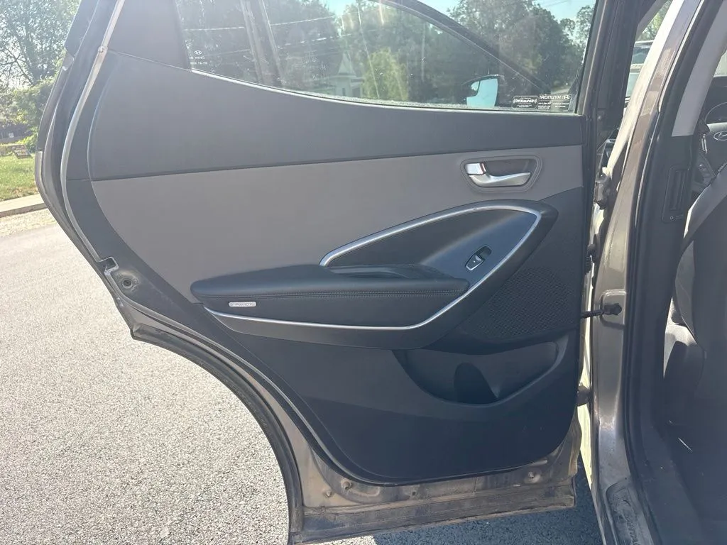 Hyundai Santa Fe Sport photo 17