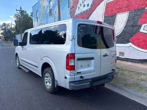 More photos of 2018 Nissan NV Passenger SL at D3 Auto Sales - Des Arc, AR, AR