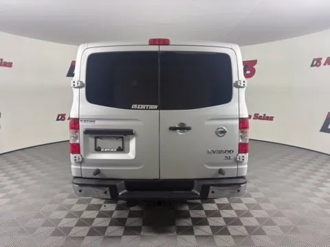 More photos of 2018 Nissan NV Passenger SL at D3 Auto Sales - Des Arc, AR, AR