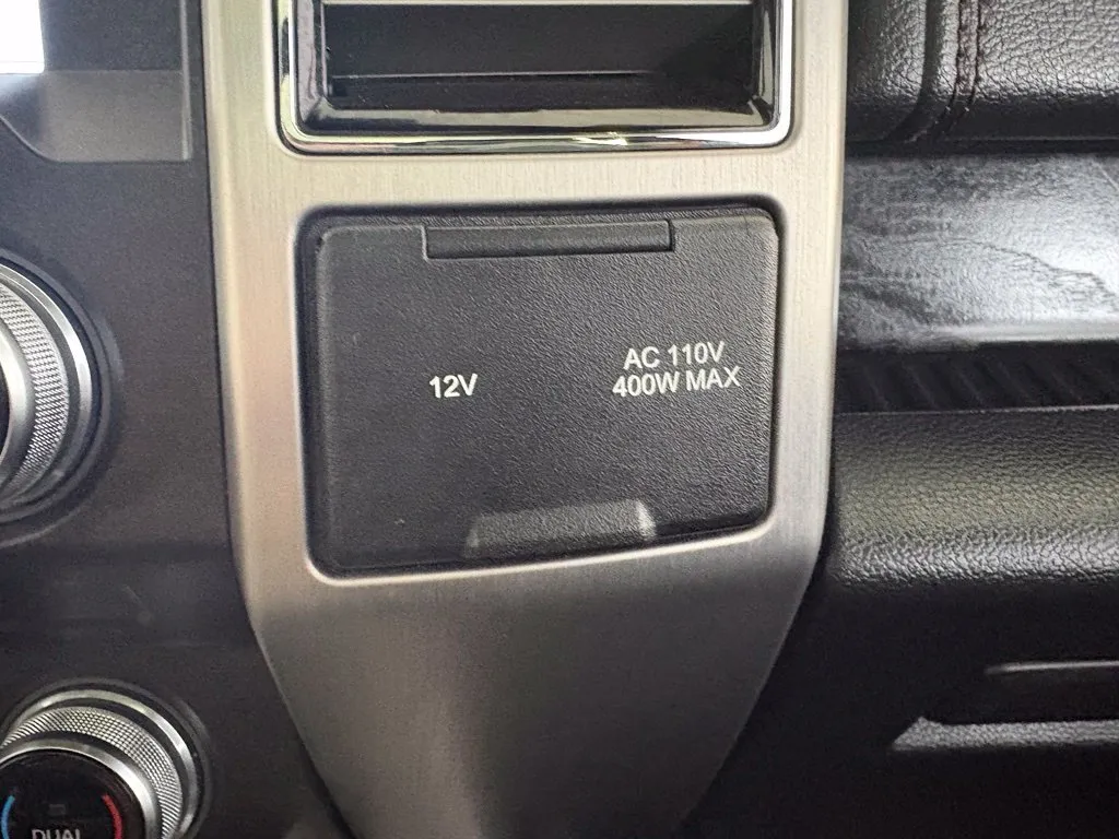 Ford F-150 photo 32