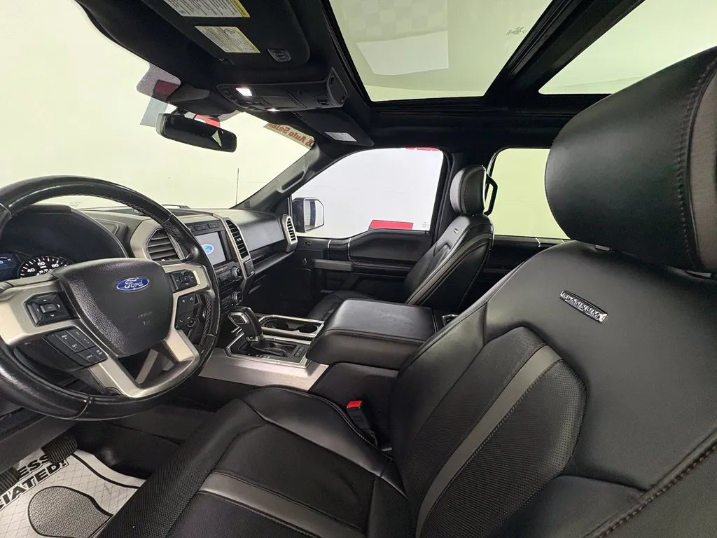 Ford F-150 photo 12