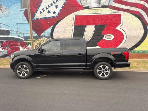 Another view of 2018 Ford F-150 Platinum for sale in Des Arc, AR at D3 Auto Sales - Des Arc, AR