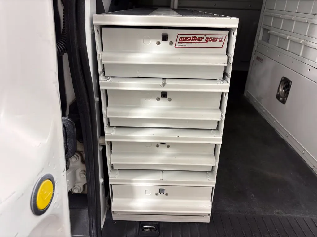 Ford Transit Connect photo 39
