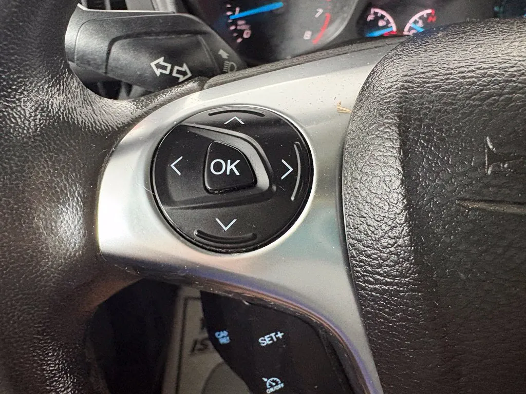 Ford Transit Connect photo 16