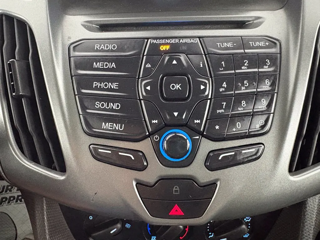 Ford Transit Connect photo 22