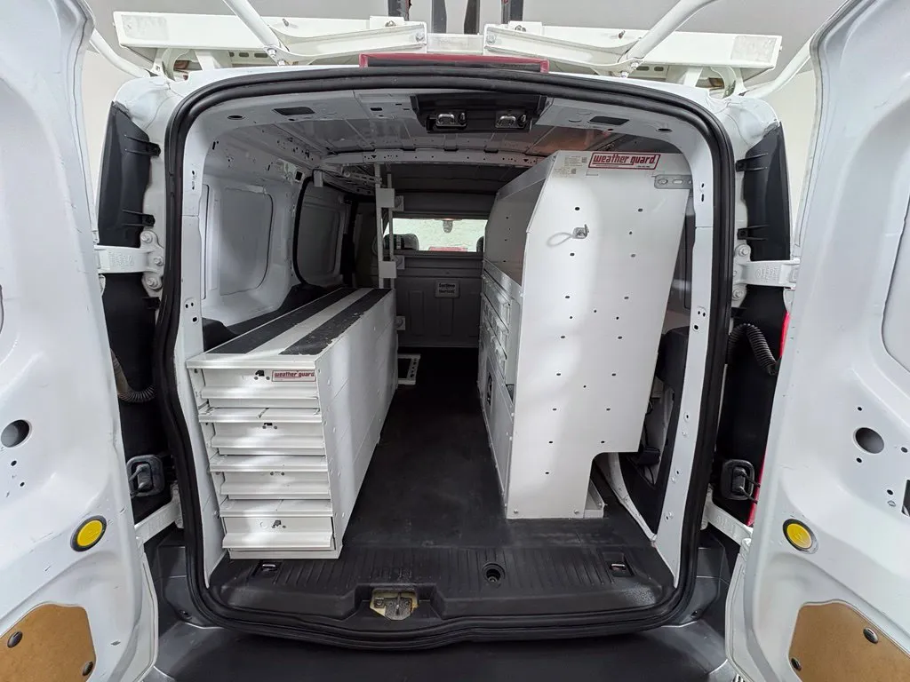 Ford Transit Connect photo 37