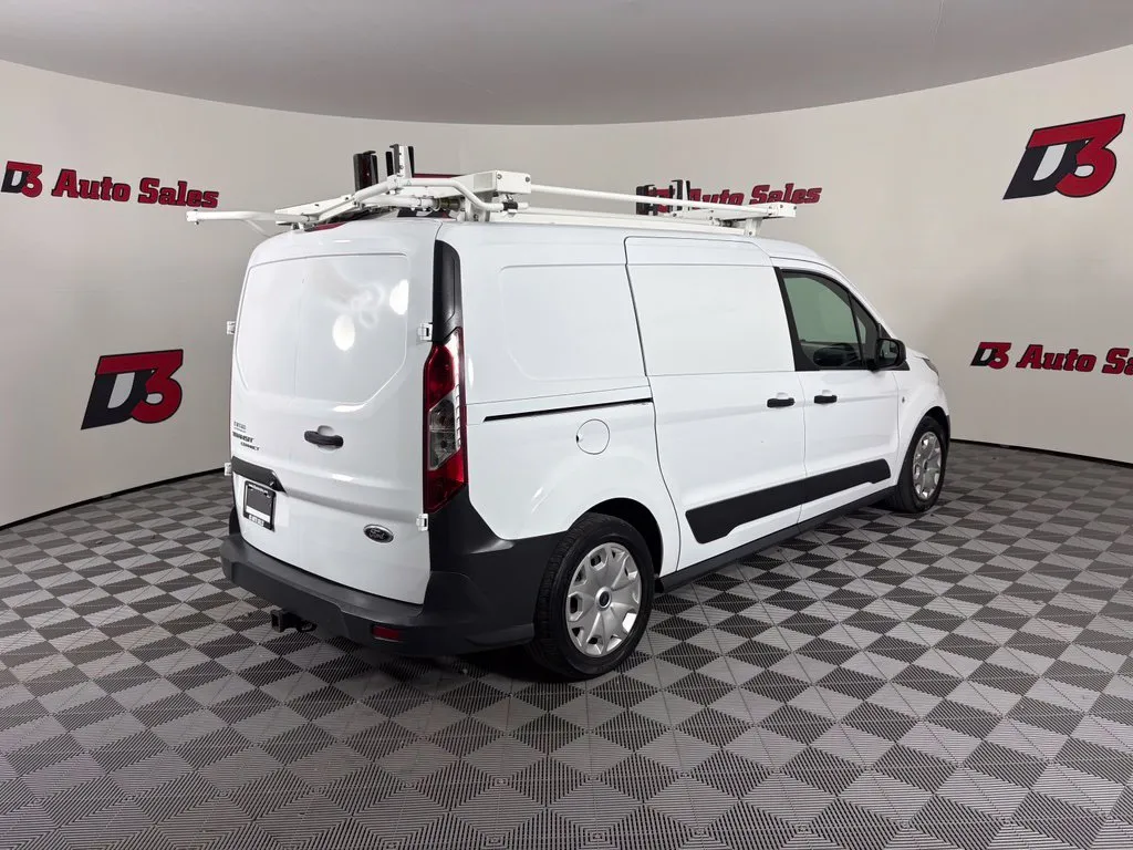 Ford Transit Connect photo 6