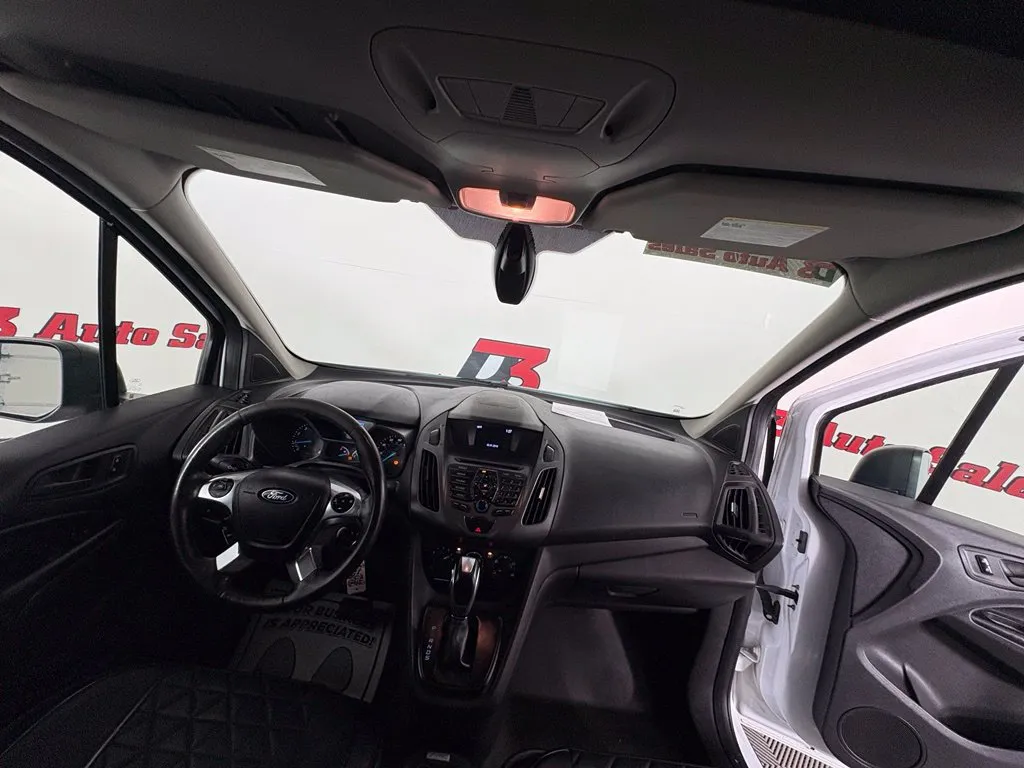 Ford Transit Connect photo 34