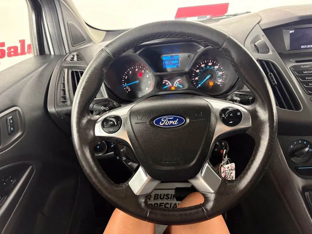 Ford Transit Connect photo 15