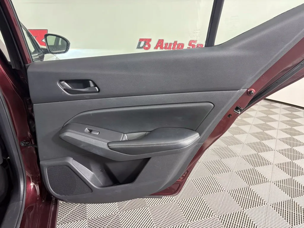 Nissan Altima photo 38