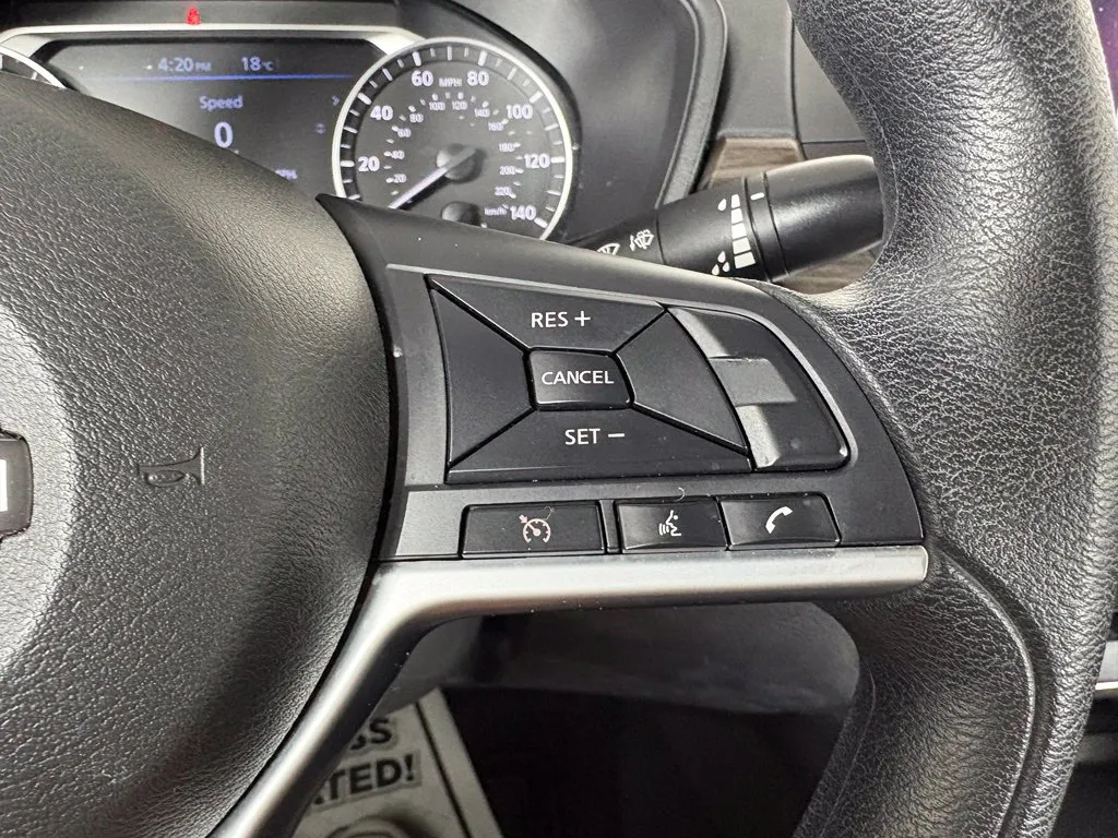 Nissan Altima photo 18