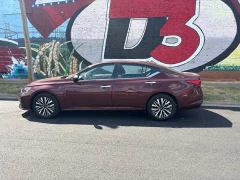 Another view of 2024 Nissan Altima 2.5 SV for sale in Des Arc, AR at D3 Auto Sales - Des Arc, AR