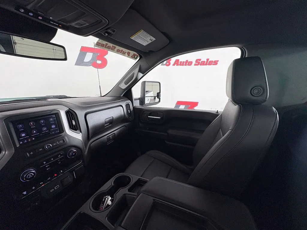 Chevrolet 3500HD photo 29