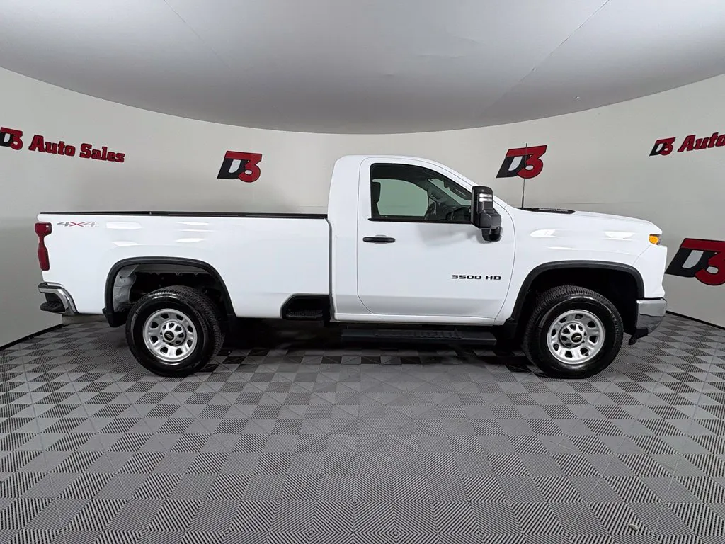 Chevrolet 3500HD photo 7