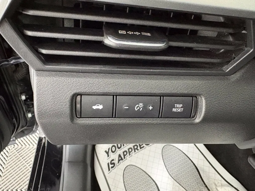 Nissan Altima photo 15