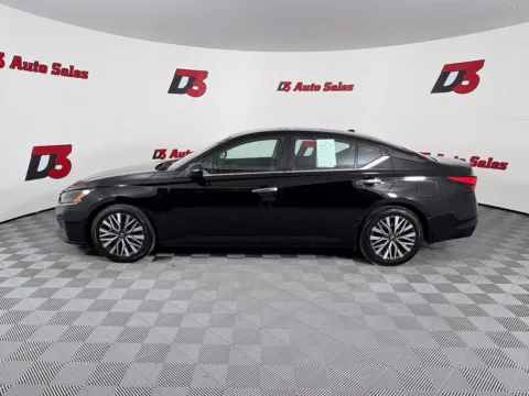 Another view of 2024 Nissan Altima 2.5 SV for sale in Des Arc, AR at D3 Auto Sales - Des Arc, AR