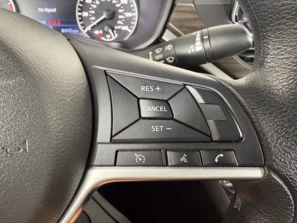 Nissan Altima photo 18