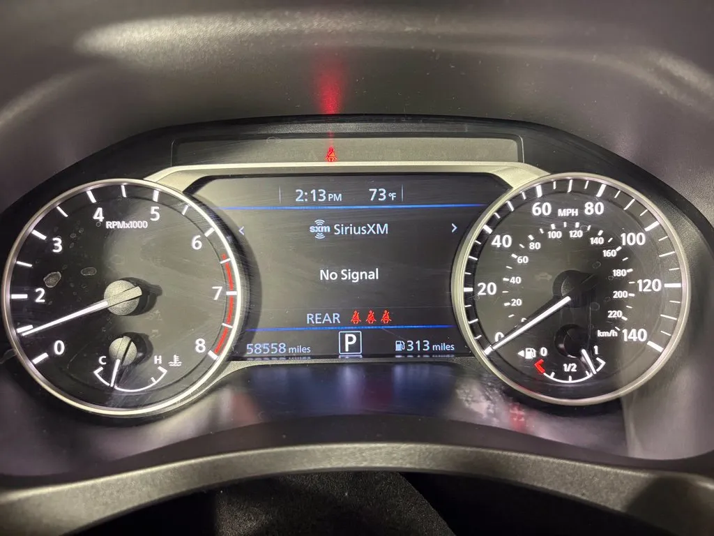 Nissan Altima photo 19