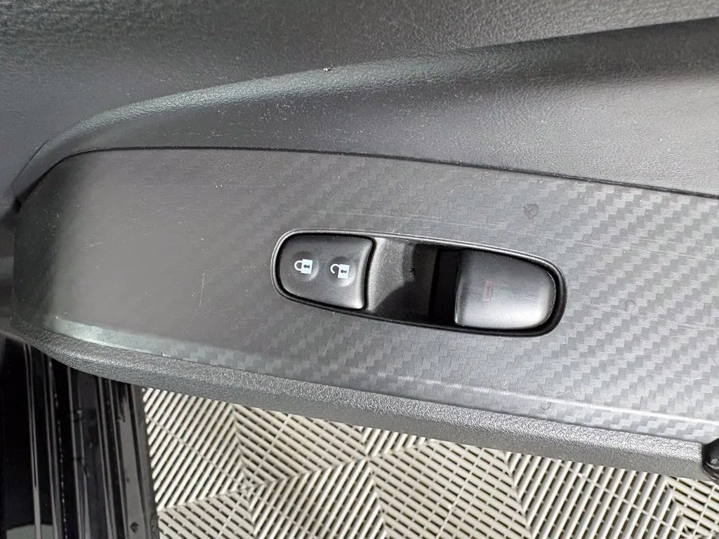 Nissan Altima photo 32