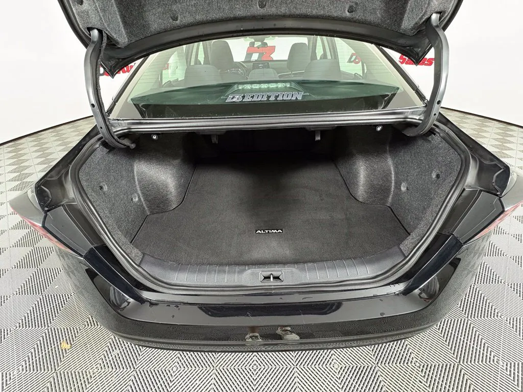 Nissan Altima photo 41