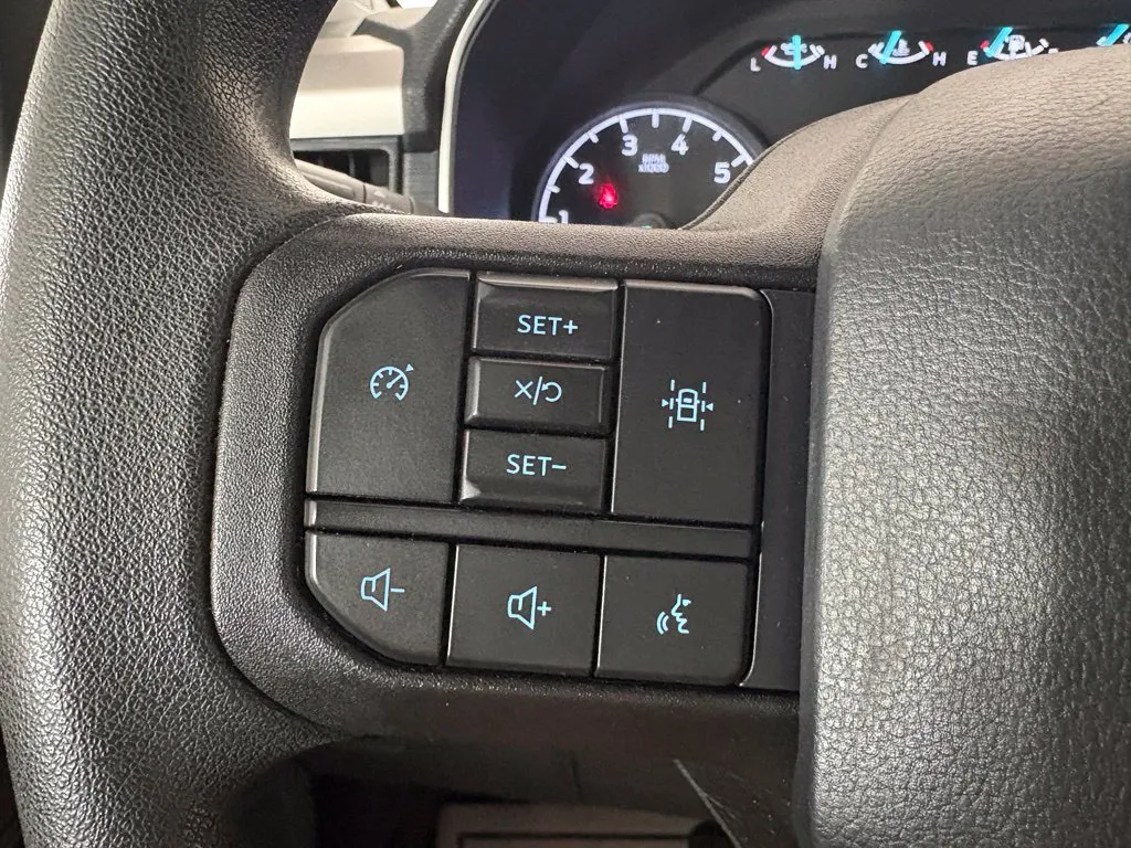 Ford F-150 photo 19