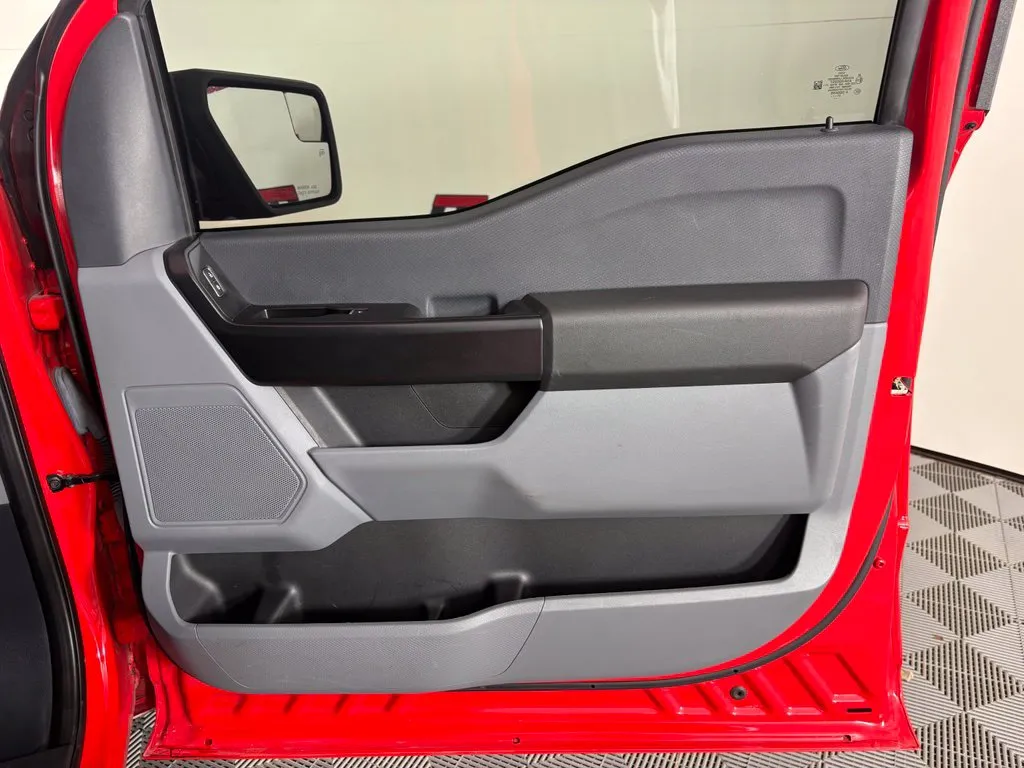 Ford F-150 photo 37