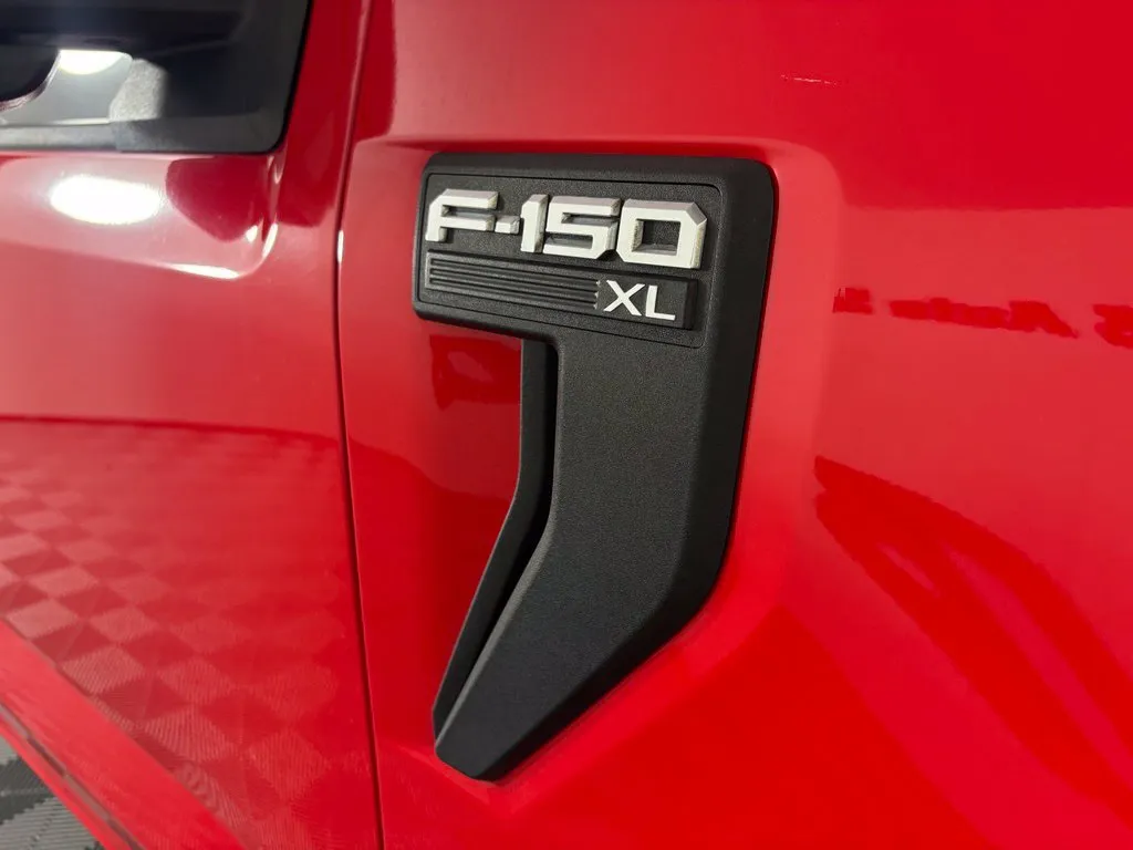 Ford F-150 photo 10
