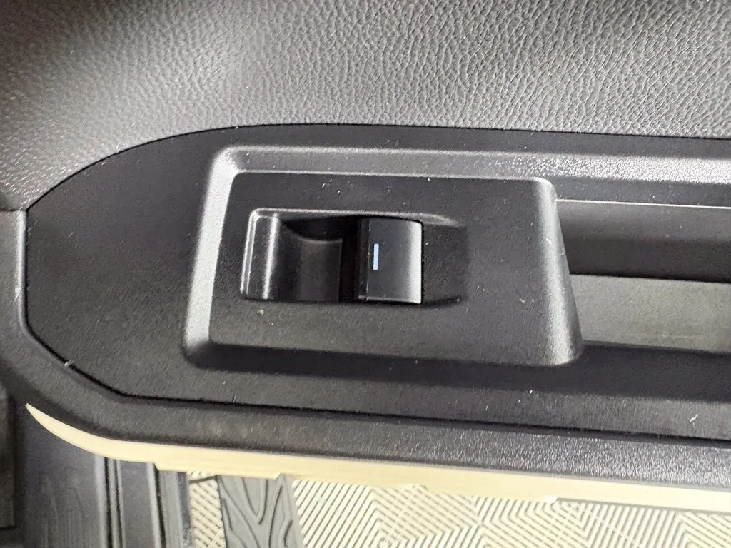 Toyota Tacoma photo 41
